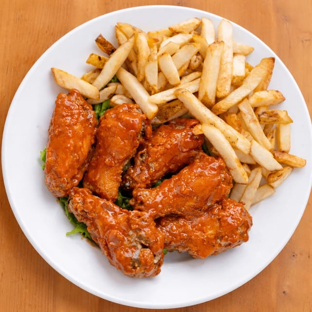 6 Party Wings.