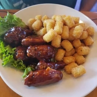 8 party wings, fries and 20 oz drink.