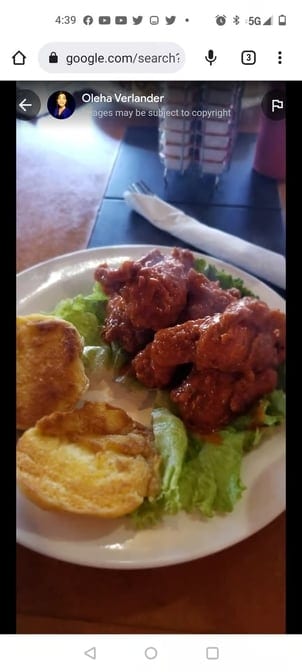 5 Party Wings with Grilled Bread.